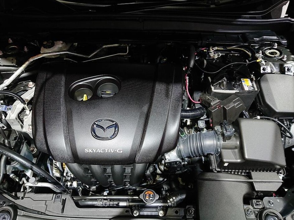 Mazda готовит новое поколение MX-5 с бензиновым мотором: детали и сроки