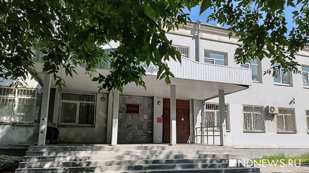 Экс-директор Городской службы автопарковок осужден за злоупотребление полномочиями