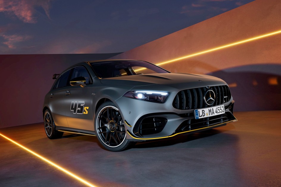 Mercedes-AMG завершает выпуск A 45 S 4Matic+ спецверсией с уникальным антикрылом