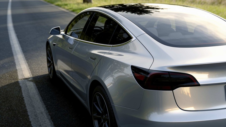 NHTSA отказало Tesla: почти 20 тысяч электрокаров отправят на ремонт