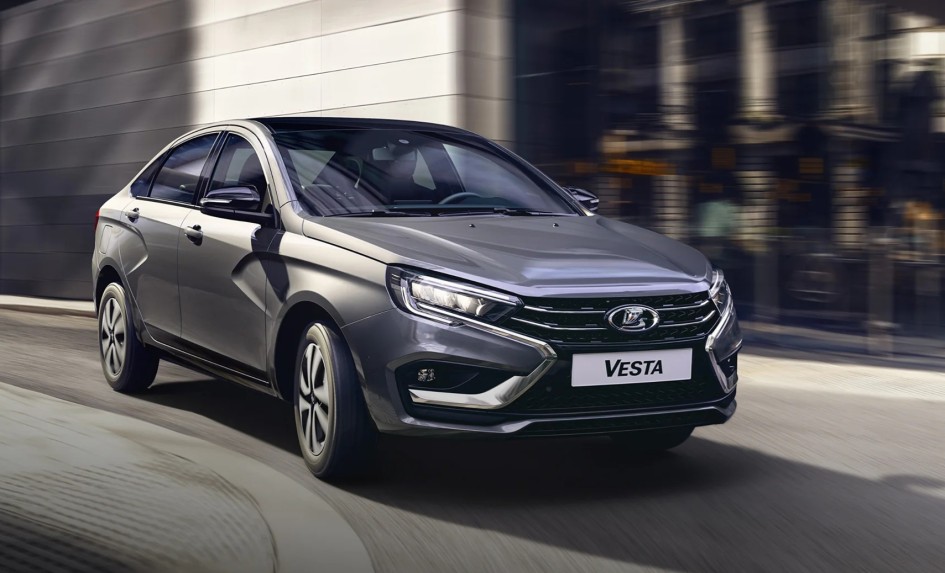 Лада Веста теряет позиции: Haval Jolion обходит по продажам в России