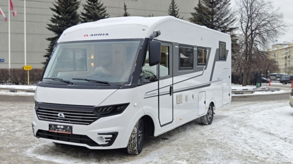 Adria Sonic Plus 700 SL: премиальный автодом с пятью спальными местами и новыми опциями