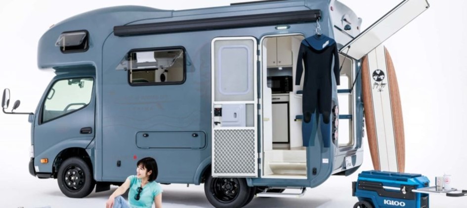 Японский автодом Enoshima на базе Toyota Camroad: 7 спальных мест и необычная планировка