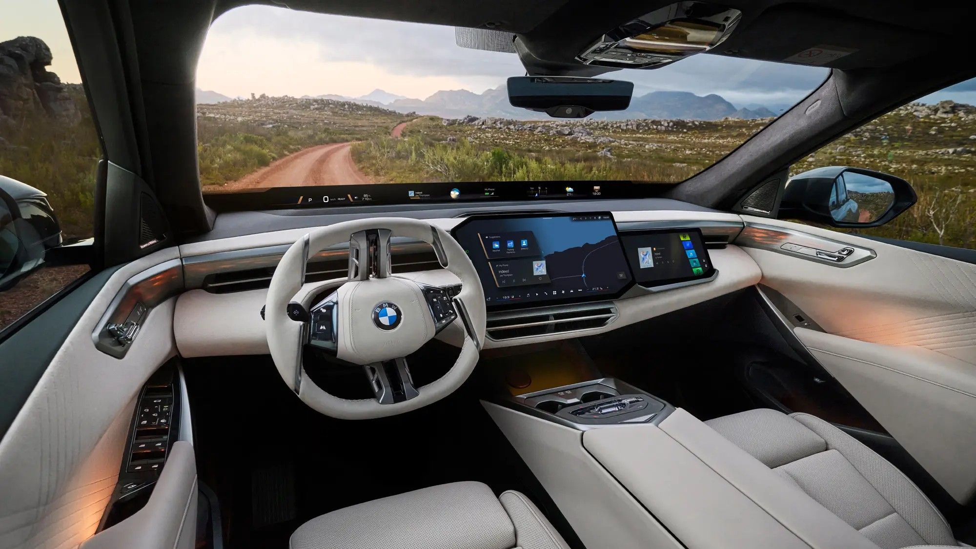BMW анонсировала старт продаж нового поколения X5 и его цены