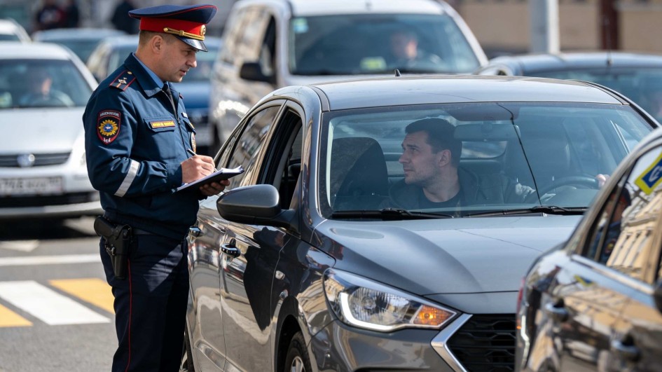 Водителей штрафуют за остановку на «зебре» в пробке: что важно знать о новых рисках