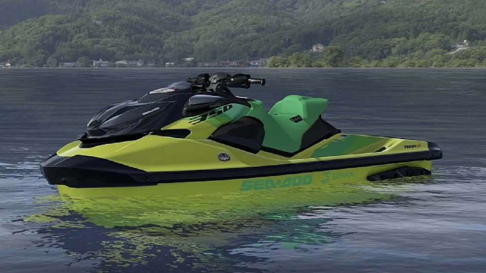 Sea-Doo RXP-X Senna 350: лимитированная серия гидроциклов с мотором 350 л. с.