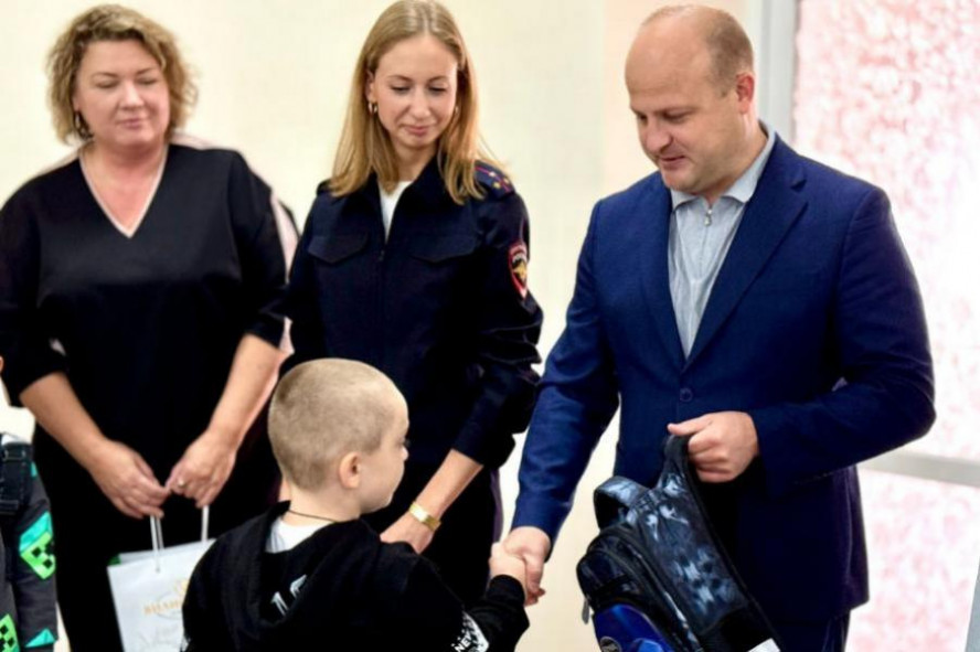 В Рассказовском округе стартовала благотворительная акция "Соберемся в школу вместе!"