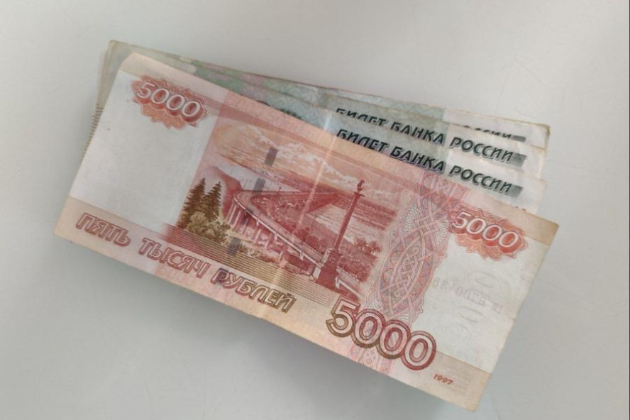 В Мичуринске директор швейной организации оштрафован за долги по зарплате в 3,7 млн рублей