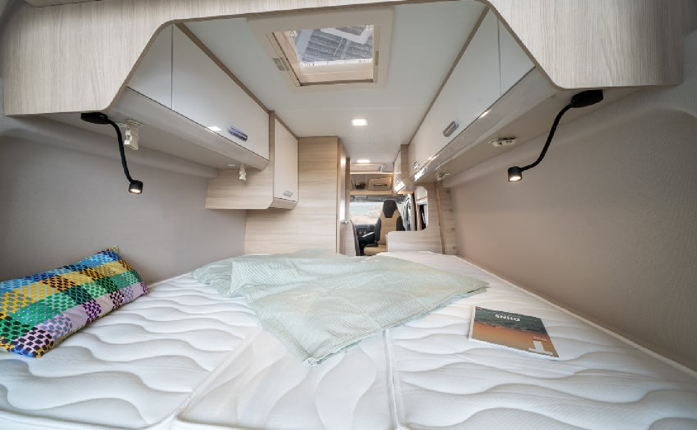 Forster Vantasy 636 EB 2027: свежий интерьер и инновации для комфортных путешествий