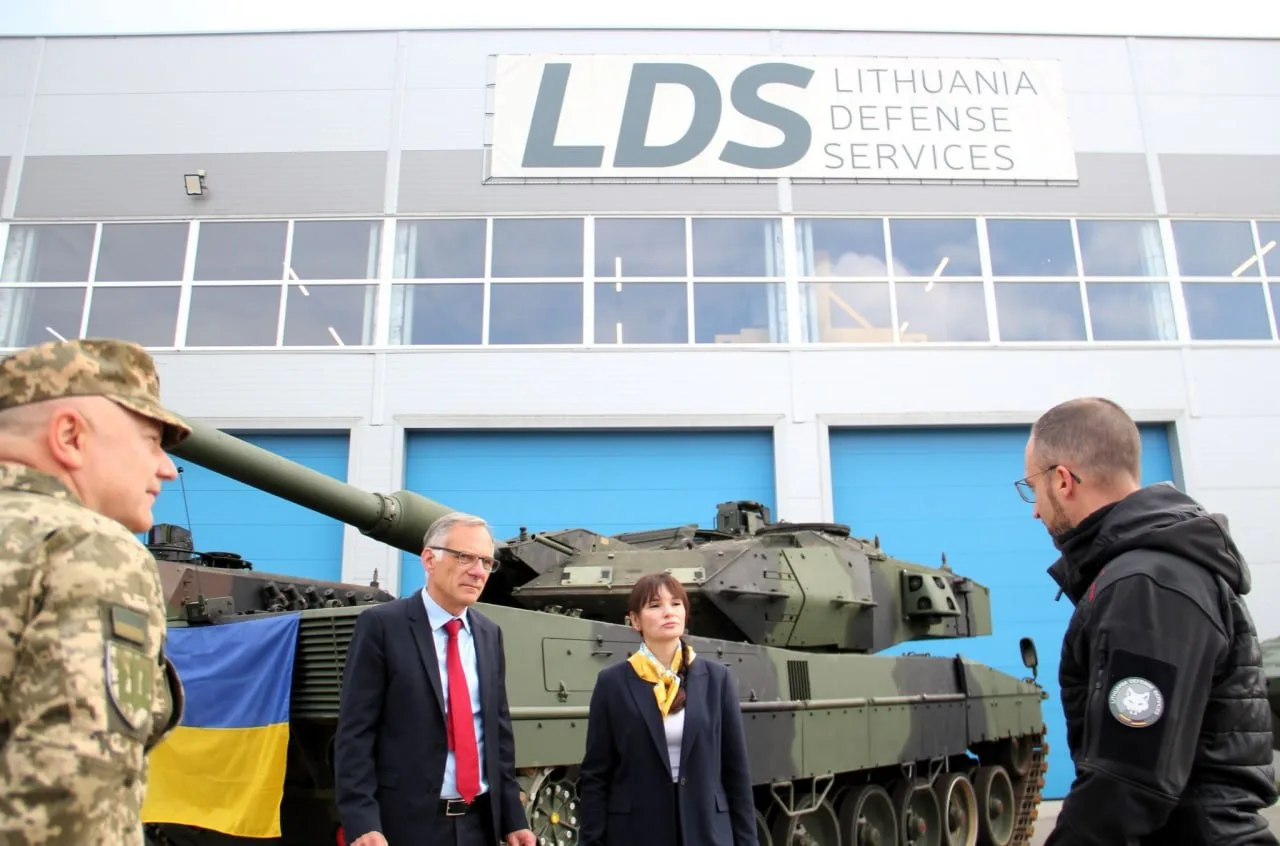 Литовская компания LDS успешно отремонтировала два украинских танка Leopard 2