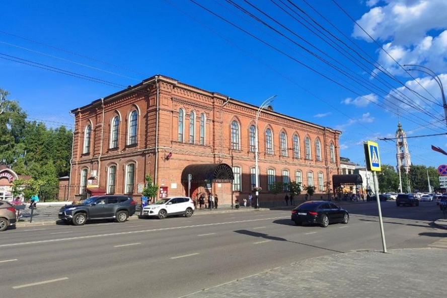 В тамбовской картинной галерее откроется выставка "Отражение небесного в земном" В тамбовской картинной галерее откроется выставка "Отражение небесного в земном"