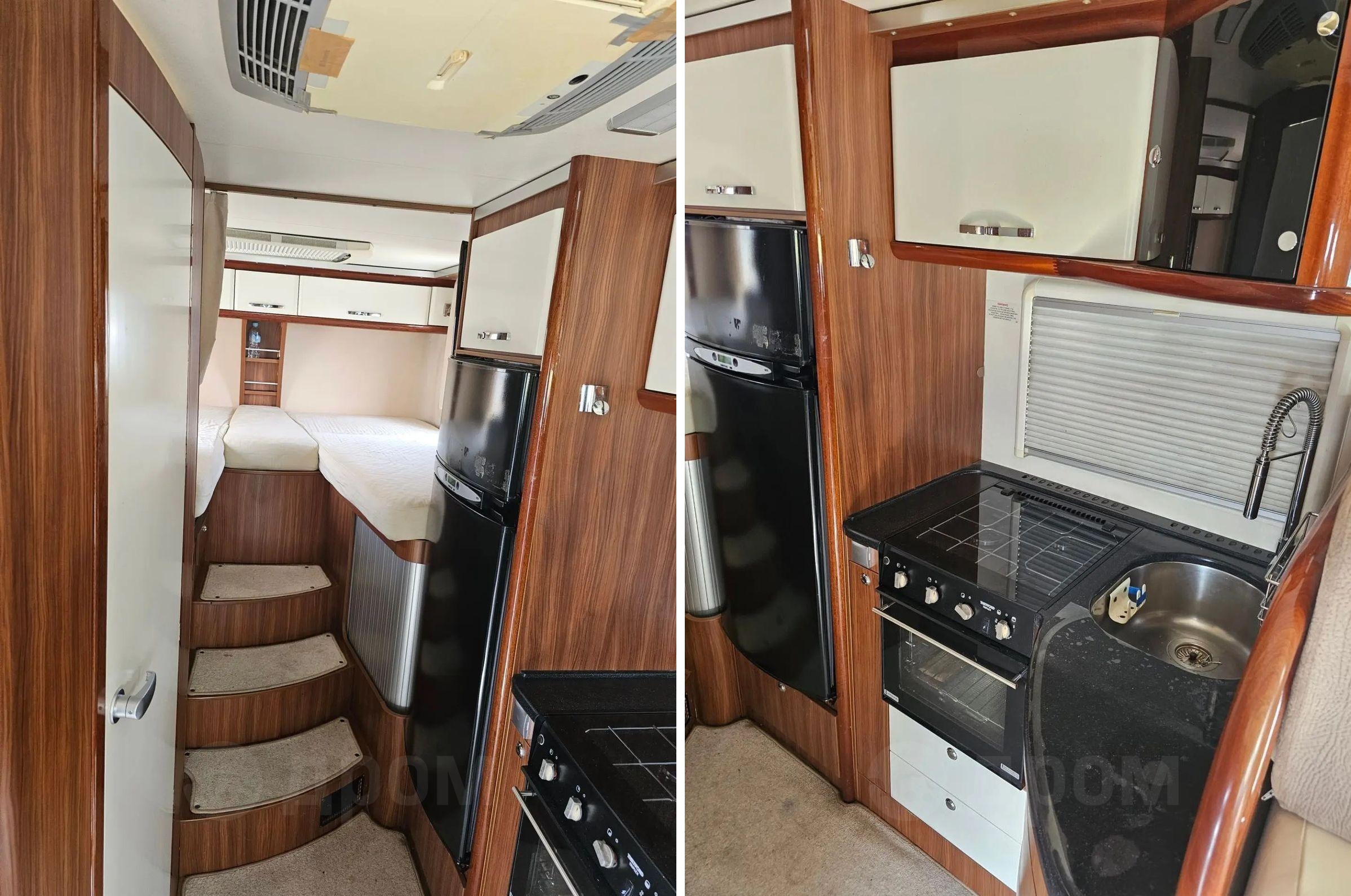 Mercedes-Benz Sprinter 319 CDI из Японии без российских пробегов продают за 9,8 млн рублей