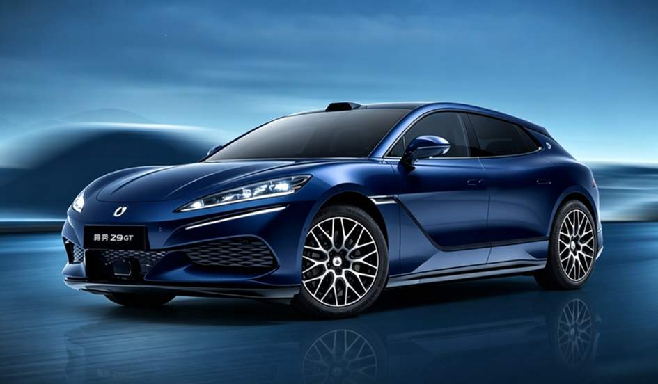 Denza Z9 GT с тремя моторами и запасом хода 860 км вышел в новой версии дешевле конкурентов