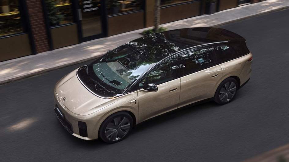 Li Auto i9: шесть кресел, спальные места и 705 км хода - новый стандарт семейного электрокара
