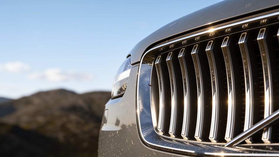 Глава Volvo сравнил европейский автопром с Детройтом: что ждет заводы ЕС