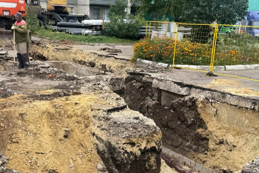 В Тамбове на улице Мичуринской началась модернизация теплотрассы В Тамбове на улице Мичуринской началась модернизация теплотрассы
