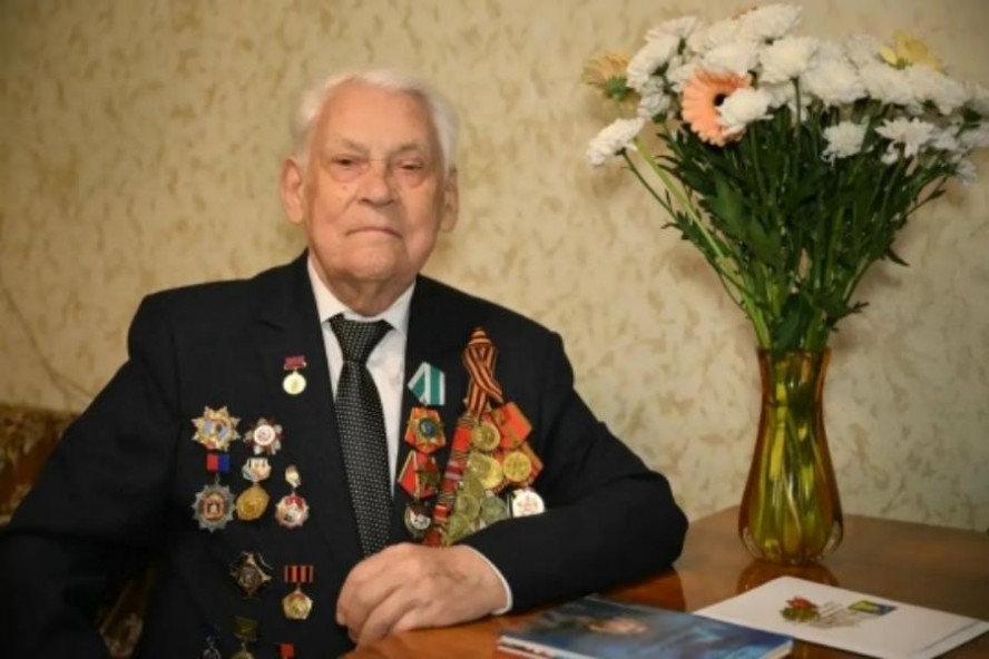Почётный гражданин Тамбова Александр Храмцов сегодня отмечает 99-летие