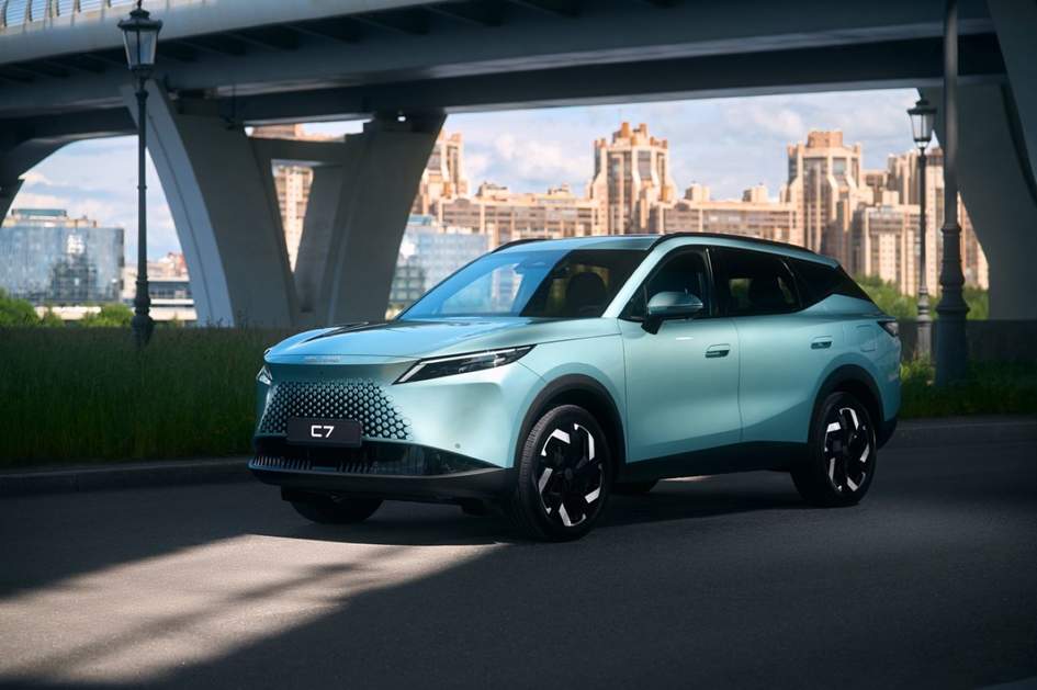 JELAND C7 выходит на рынок с акцентом на технологии и комфорт