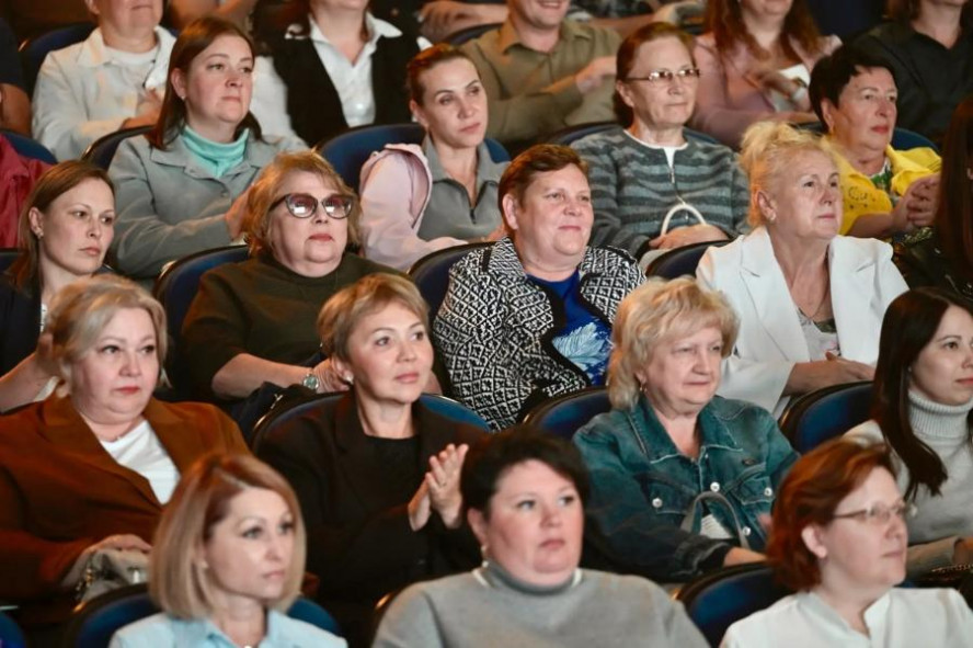 В Тамбовской области наградили победителей конкурса "Лучший наставник – 2026"