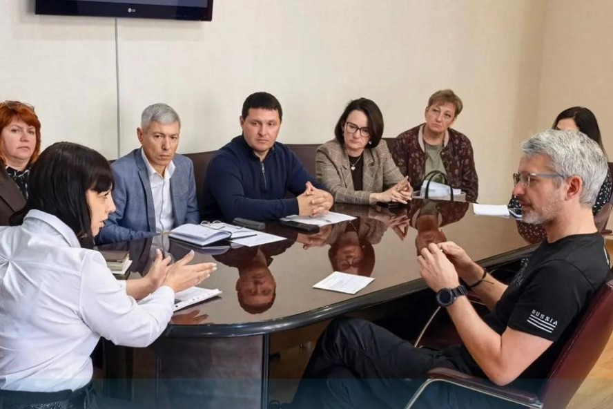 Александр Орионов взял на контроль вопрос с земельным участком матери участника СВО Александр Орионов взял на контроль вопрос с земельным участком матери участника СВО