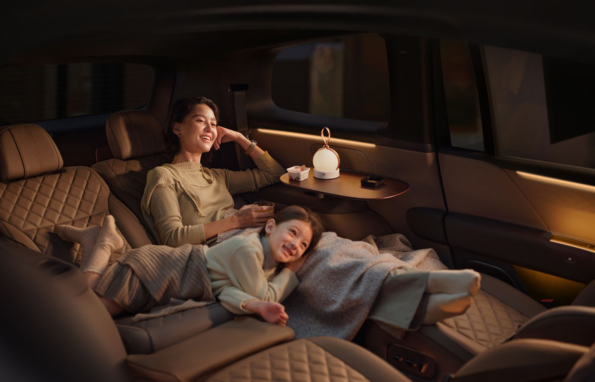 Li Auto i9: шесть сидений, спальные места и запас хода 705 км — новый ориентир для семейных электрокаров