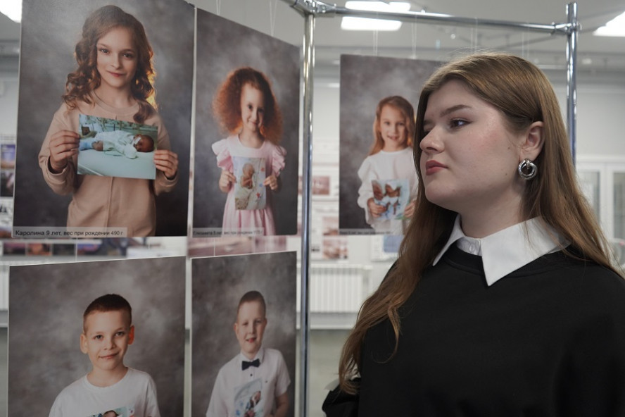 В Державинском открылась фотовыставка "Больница, доброжелательная к ребенку"