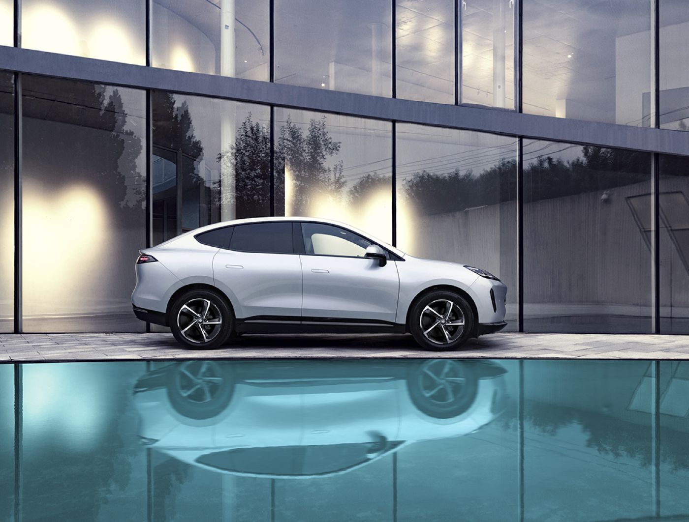 Электрокроссовер Hyptec HT делает ставку на комфорт, а не на спортивность
