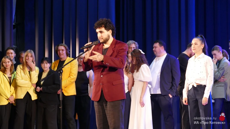 КВН-команда "Чёрное и белое" из Котовска шокировала всех, пройдя в финал Центральной юго-западной лиги