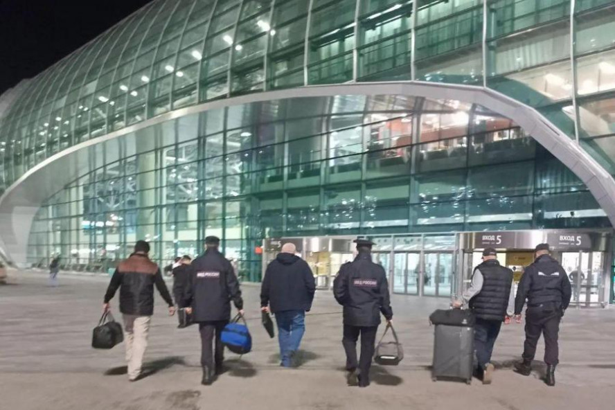 По итогам операции "Нелегал-2026" в Тамбовской области выдворили 21 иностранца По итогам операции "Нелегал-2026" в Тамбовской области выдворили 21 иностранца
