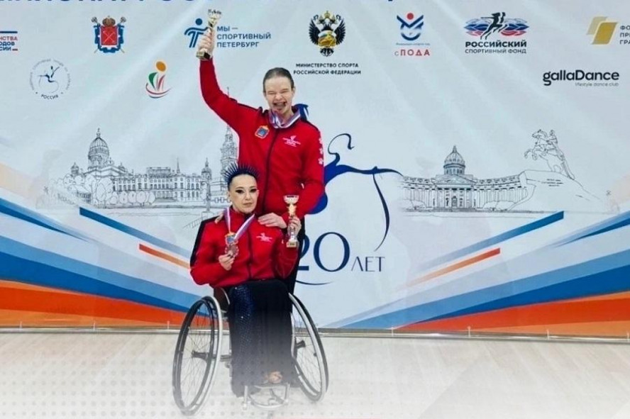 Тамбовская пара завоевала бронзу на чемпионате России по танцам на колясках Тамбовская пара завоевала бронзу на чемпионате России по танцам на колясках