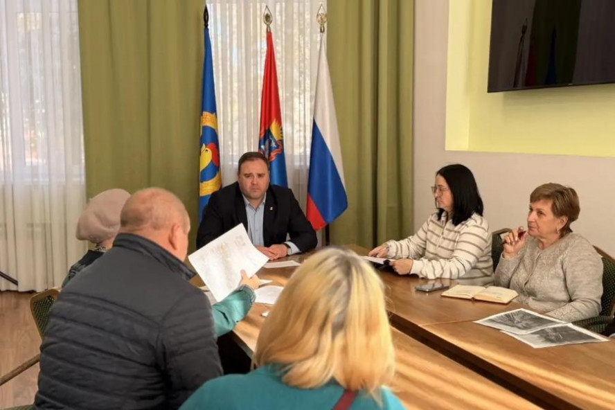 Временно исполняющий полномочия главы Рассказовского округа провел личный прием граждан Временно исполняющий полномочия главы Рассказовского округа провел личный прием граждан