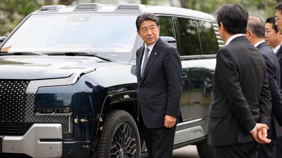 Toyota изучает экспорт Century: японский внедорожник стоит от 27 млн иен