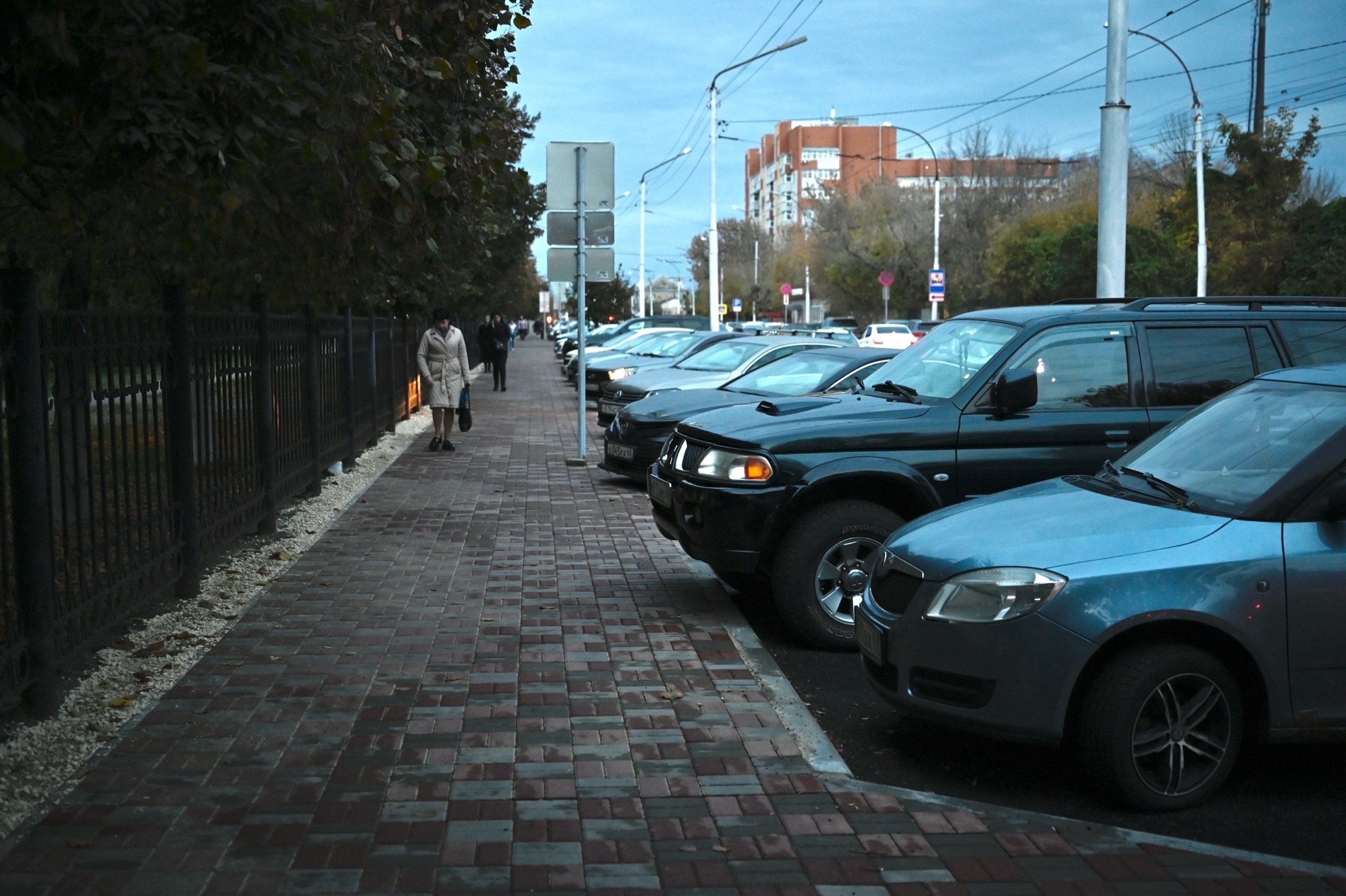 Работы по благоустройству на Московской