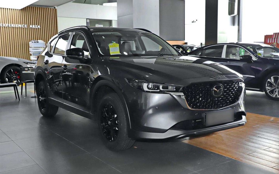 Mazda вернулась в топ-10 России: CX-5 обеспечила 90% продаж марки