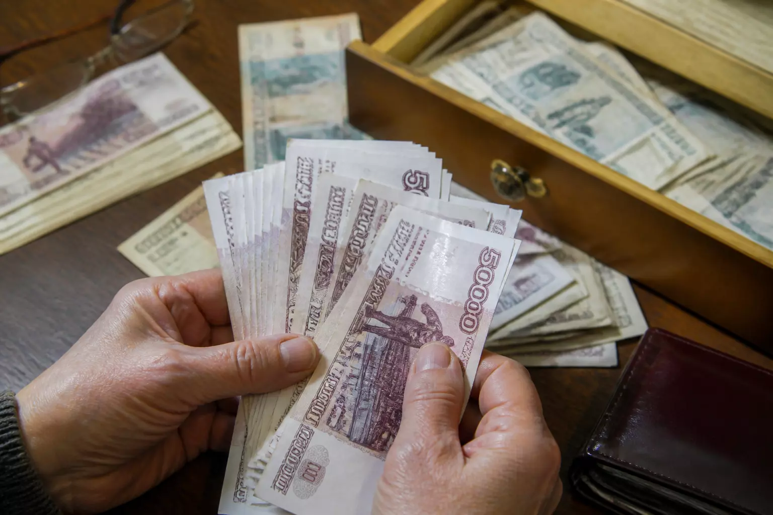 Купюра, потерявшая ценность, снова в цене: сколько готовы заплатить за редкий экземпляр?